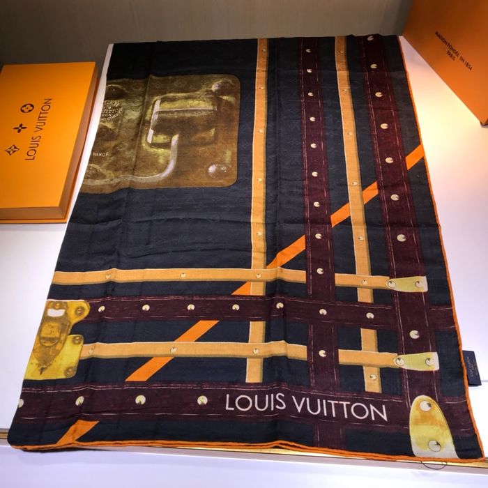 Louis Vuitton Scarf LV00081